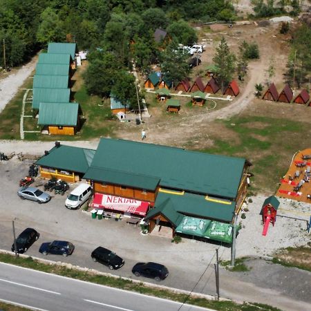 Camp Sutjeska Hotel Тиентище Екстериор снимка