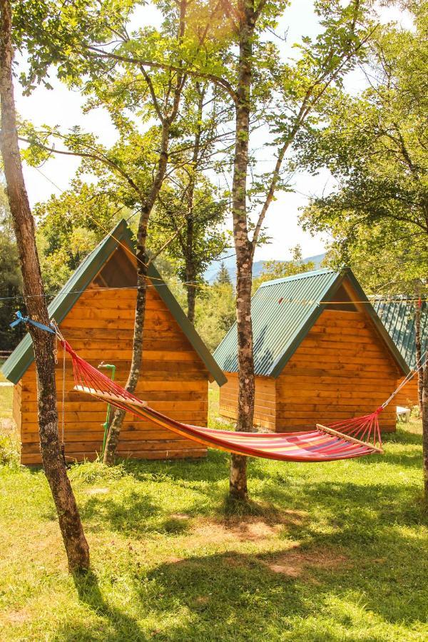 Camp Sutjeska Hotel Тиентище Екстериор снимка