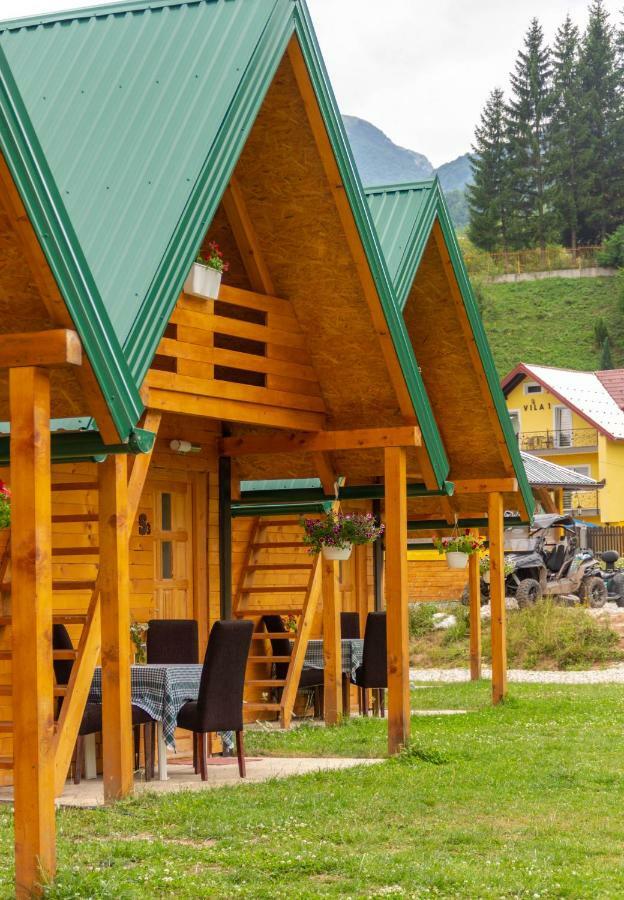Camp Sutjeska Hotel Тиентище Екстериор снимка