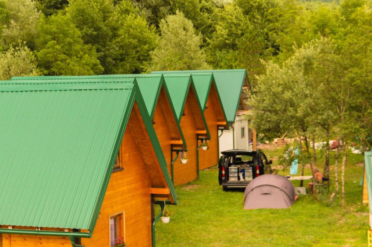 Camp Sutjeska Hotel Тиентище Екстериор снимка