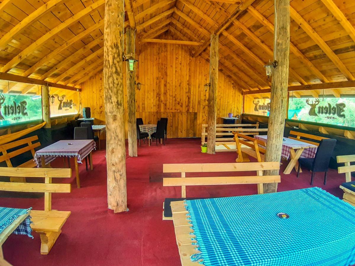 Camp Sutjeska Hotel Тиентище Екстериор снимка
